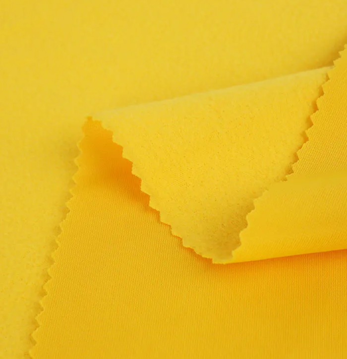 ผ้าถัก Tricot Brushed Superpoly: สัมผัสที่อ่อนโยนของการปฏิวัติเทคโนโลยีสิ่งทอ
