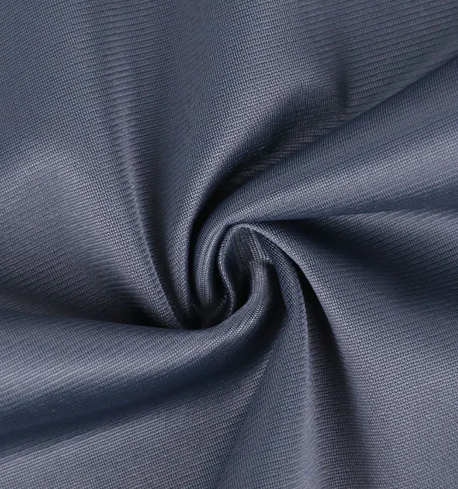 Super Poly Fabric: เปิดยุคใหม่ของเทคโนโลยีเสื้อผ้าในอนาคต